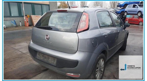 FIAT PUNTO EVO 3J del 2011 parti usate e ricambi - Tipo Motore 199A9000