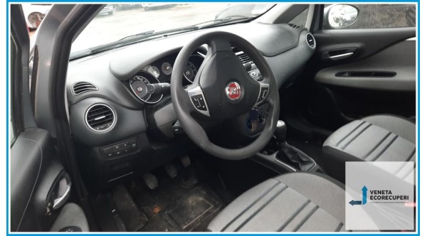 FIAT PUNTO EVO 3J del 2011 parti usate e ricambi - Tipo Motore 199A9000