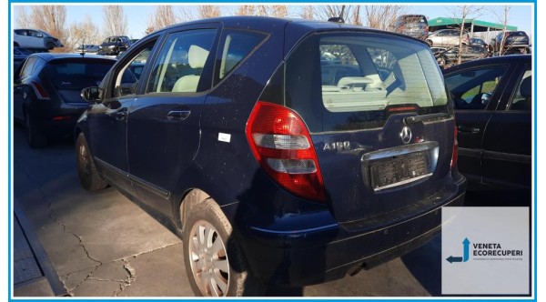 MERCEDES-BENZ Classe A W/C169 del 2006 parti usate e ricambi - Tipo Motore 266920