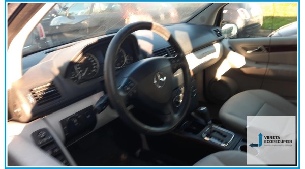 MERCEDES-BENZ Classe A W/C169 del 2006 parti usate e ricambi - Tipo Motore 266920