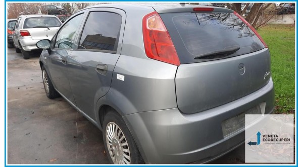 FIAT GRANDE PUNTO 2Y del 2008 parti usate e ricambi - Tipo Motore 199A2000