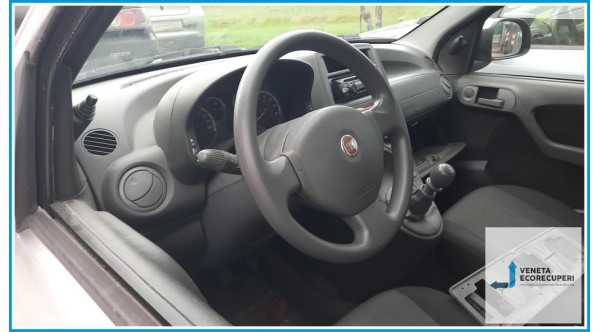 FIAT PANDA 3U del 2011 parti usate e ricambi - Tipo Motore 169A4000