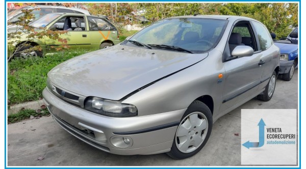 FIAT BRAVO 1L del 2000 parti usate e ricambi
