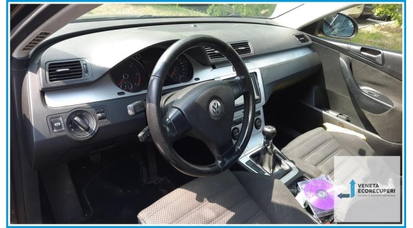 VOLKSWAGEN PASSAT 3C del 2009 parti usate e ricambi - Tipo Motore CBAB