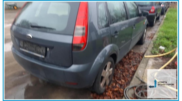FORD FIESTA CBK del 2005 parti usate e ricambi - Tipo Motore FUJA