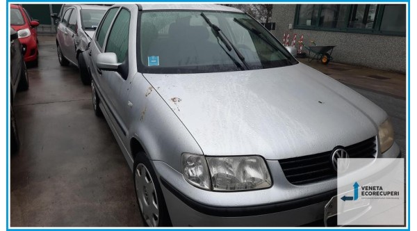 VOLKSWAGEN POLO 3a Serie  del 2001 parti usate e ricambi - Tipo Motore ASX