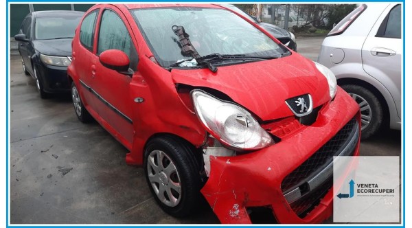 PEUGEOT 107  del 2009 parti usate e ricambi - Tipo Motore 1KR