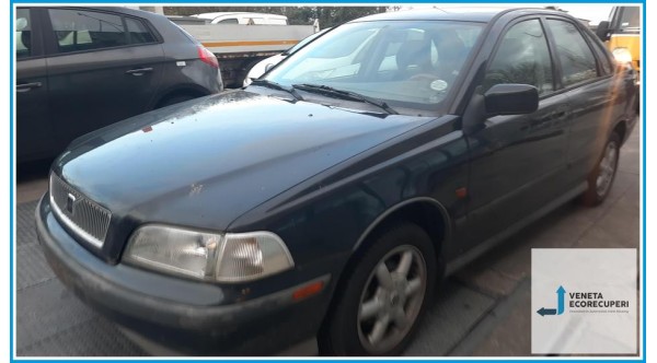 VOLVO Serie 40  del 1997 parti usate e ricambi - Tipo Motore B4204S