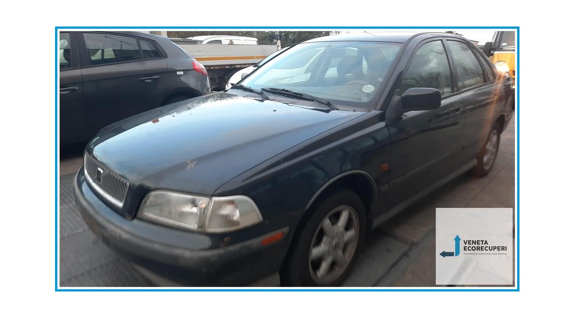 VOLVO Serie 40  del 1997 parti usate e ricambi - Tipo Motore B4204S