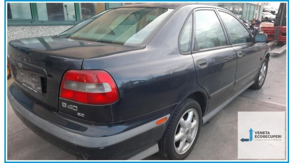 VOLVO Serie 40  del 1997 parti usate e ricambi - Tipo Motore B4204S