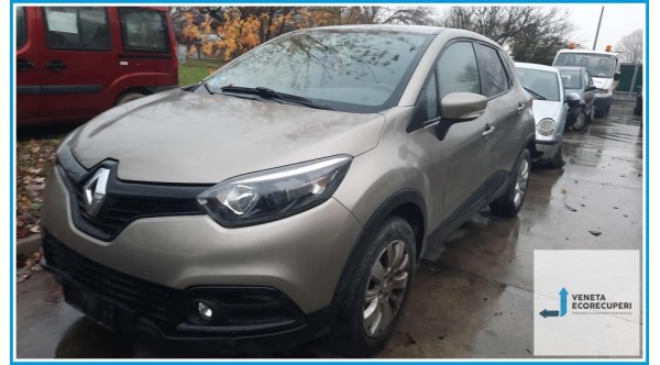RENAULT CAPTUR  del 2014 parti usate e ricambi - Tipo Motore K9KB6