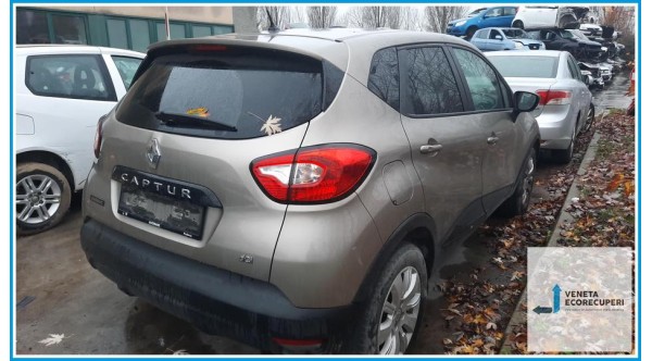 RENAULT CAPTUR  del 2014 parti usate e ricambi - Tipo Motore K9KB6
