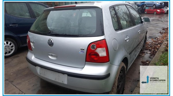 VOLKSWAGEN POLO 9N del 2002 parti usate e ricambi - Tipo Motore BBY