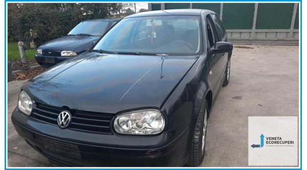 VOLKSWAGEN GOLF 1J del 2003 parti usate e ricambi - Tipo Motore AZD