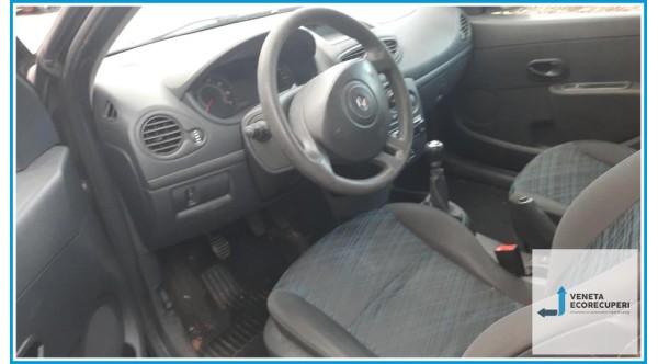 RENAULT CLIO 3a Serie  del 2008 parti usate e ricambi - Tipo Motore D4FD7