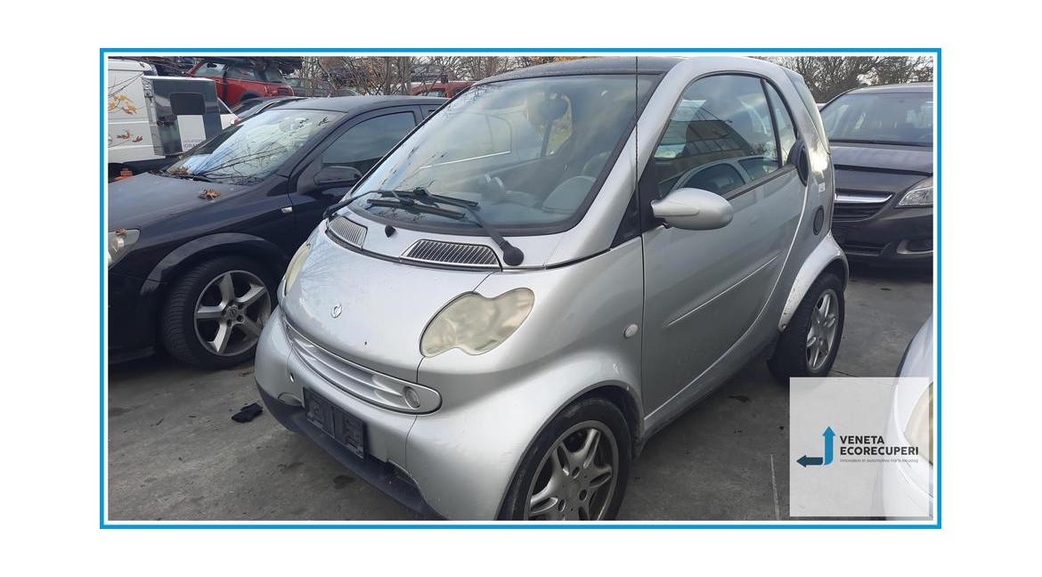 SMART COUPE' C450 del 2003 parti usate e ricambi - Tipo Motore 61