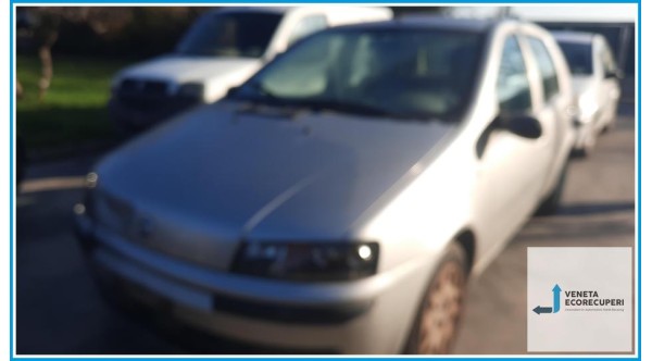 FIAT PUNTO 1N/1P del 2000 parti usate e ricambi - Tipo Motore 188A4000
