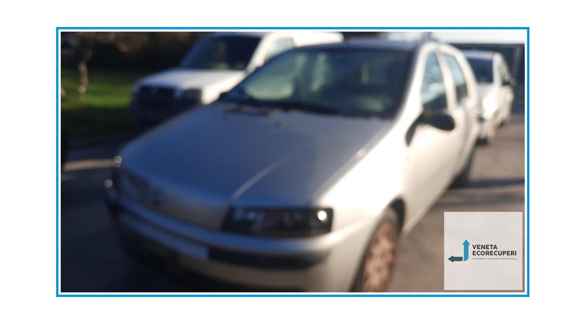 FIAT PUNTO 1N/1P del 2000 parti usate e ricambi - Tipo Motore 188A4000
