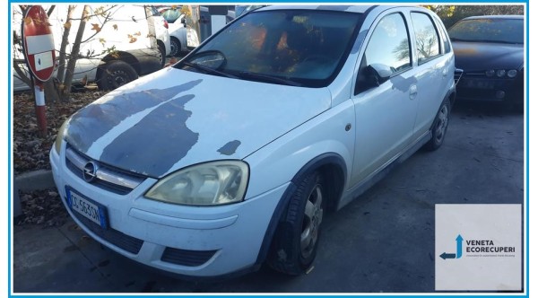 OPEL CORSA X01 del 2004 parti usate e ricambi - Tipo Motore Z13DT