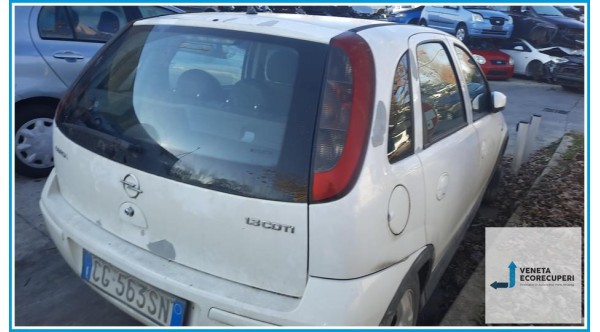 OPEL CORSA X01 del 2004 parti usate e ricambi - Tipo Motore Z13DT