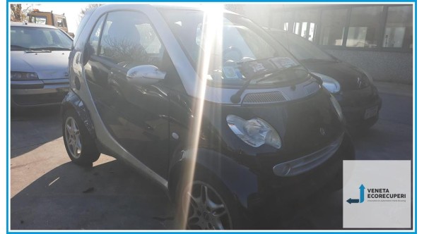 SMART COUPE' C450 del 2002 parti usate e ricambi - Tipo Motore 13