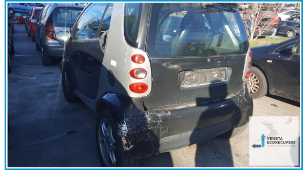 SMART COUPE' C450 del 2002 parti usate e ricambi - Tipo Motore 13