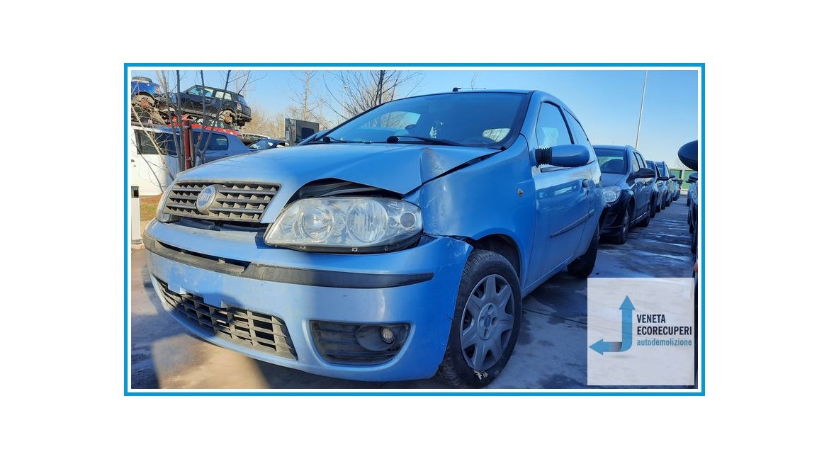 FIAT PUNTO 1N/1P del 2004 parti usate e ricambi
