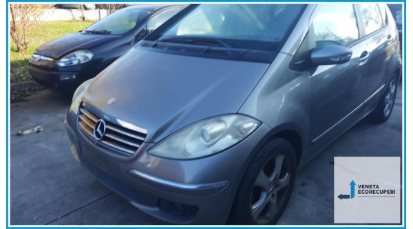 MERCEDES-BENZ Classe A W/C169 del 2007 parti usate e ricambi - Tipo Motore 266920