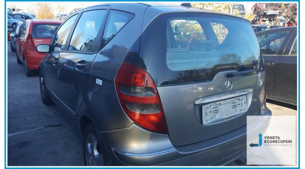 MERCEDES-BENZ Classe A W/C169 del 2007 parti usate e ricambi - Tipo Motore 266920