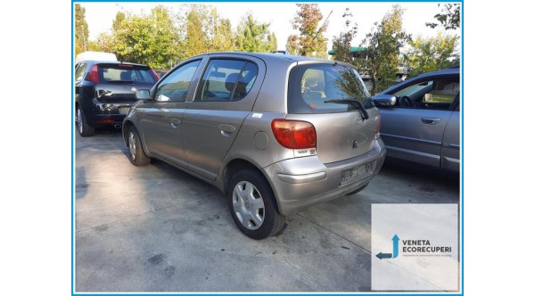 TOYOTA YARIS FRP del 2003 parti usate e ricambi - Tipo Motore 1SZFE