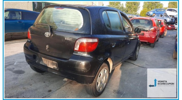 TOYOTA YARIS FRP del 2002 parti usate e ricambi - Tipo Motore 2SZFE