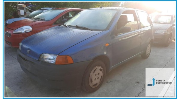 FIAT PUNTO 1a Serie  del 1997 parti usate e ricambi - Tipo Motore 176B2000