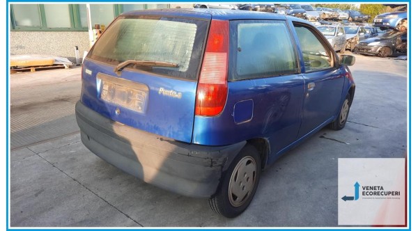FIAT PUNTO 1a Serie  del 1997 parti usate e ricambi - Tipo Motore 176B2000