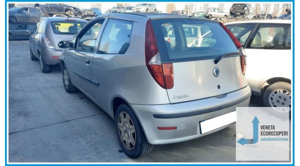 FIAT PUNTO 1N/1P del 2003 parti usate e ricambi