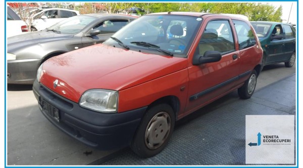 RENAULT CLIO 1a Serie  del 1997 parti usate e ricambi - Tipo Motore D7FA7
