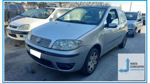 FIAT PUNTO 1N/1P del 2003 parti usate e ricambi