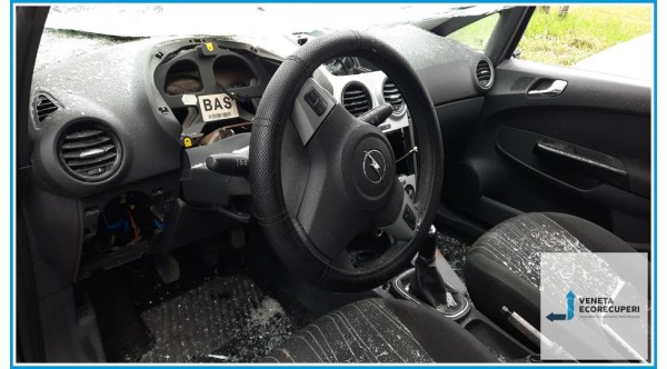 OPEL CORSA S07 del 2009 parti usate e ricambi - Tipo Motore Z12XEP