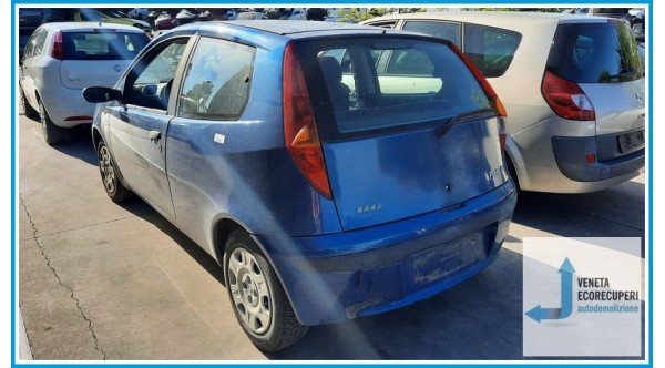 FIAT PUNTO 1N/1P del 2002 parti usate e ricambi