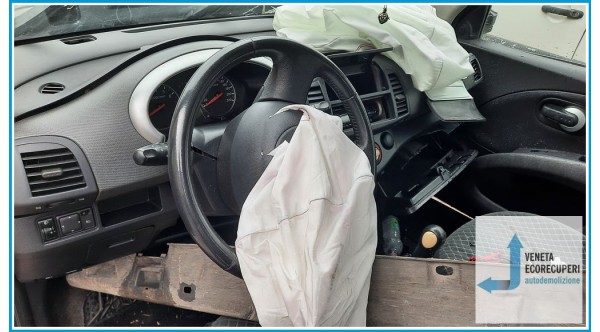 NISSAN MICRA K12E del 2006 parti usate e ricambi - Tipo Motore CR12