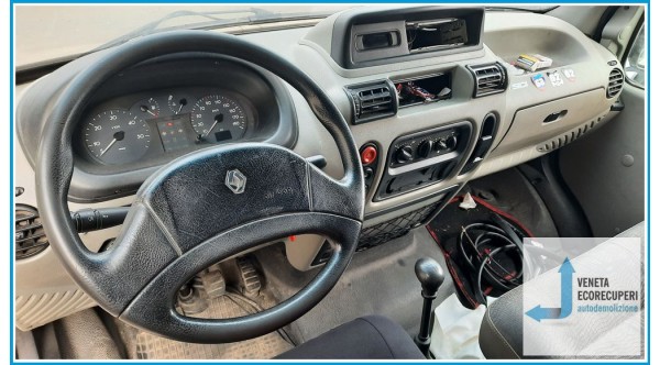 RENAULT MASTER  del 2003 parti usate e ricambi - Tipo Motore G9U