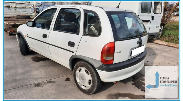 OPEL CORSA X01 del 1998 parti usate e ricambi - Tipo Motore X10XE