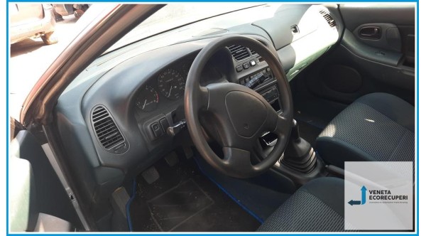 MAZDA 323  del 1996 parti usate e ricambi - Tipo Motore Z5