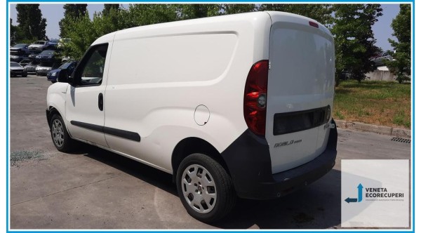 FIAT DOBLO' CARGO 4V del 2022 parti usate e ricambi - Tipo Motore 46346020