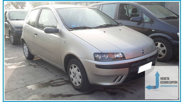 FIAT PUNTO 1N/1P del 2001 parti usate e ricambi