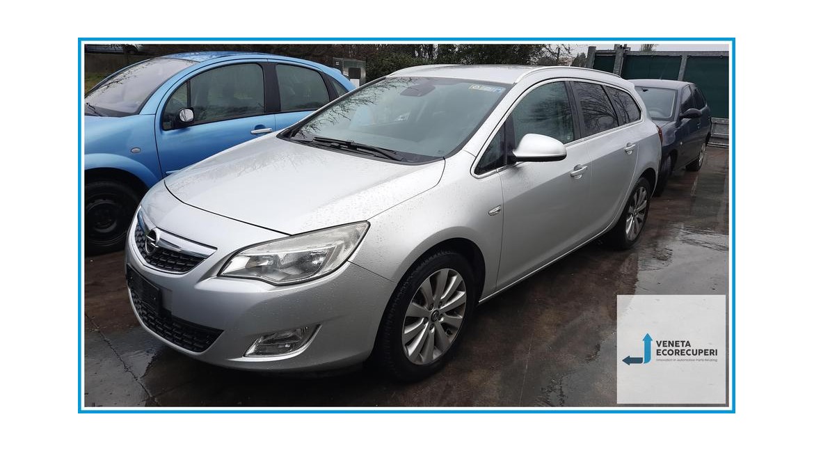 OPEL ASTRA P10 del 2012 parti usate e ricambi - Tipo Motore A17DTR
