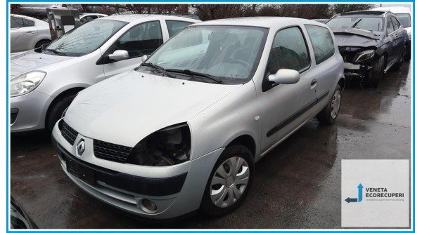 RENAULT CLIO 3a Serie  del 2007 parti usate e ricambi - Tipo Motore D4FD7