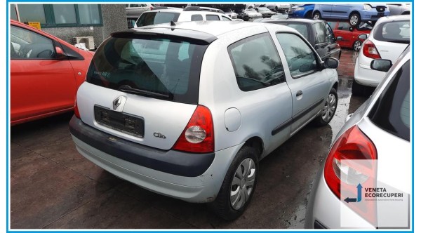 RENAULT CLIO 3a Serie  del 2007 parti usate e ricambi - Tipo Motore D4FD7