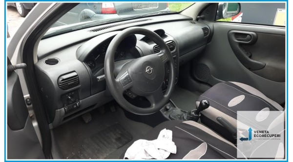 OPEL CORSA X01 del 2002 parti usate e ricambi - Tipo Motore Z12XE