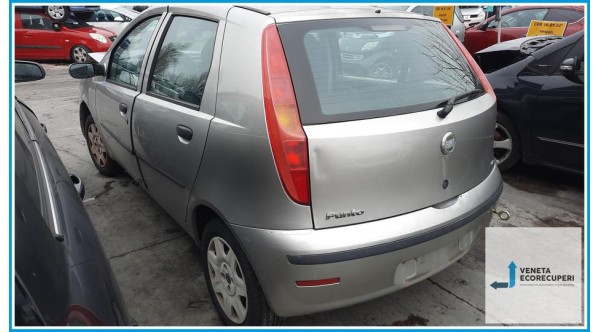 FIAT PUNTO 2U del 2003 parti usate e ricambi - Tipo Motore 188A5000