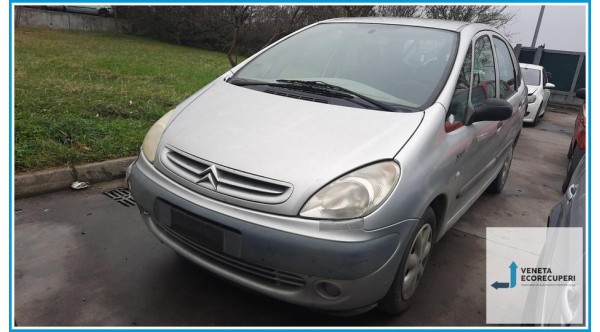 CITROEN XSARA PICASSO  del 2002 parti usate e ricambi - Tipo Motore RHY